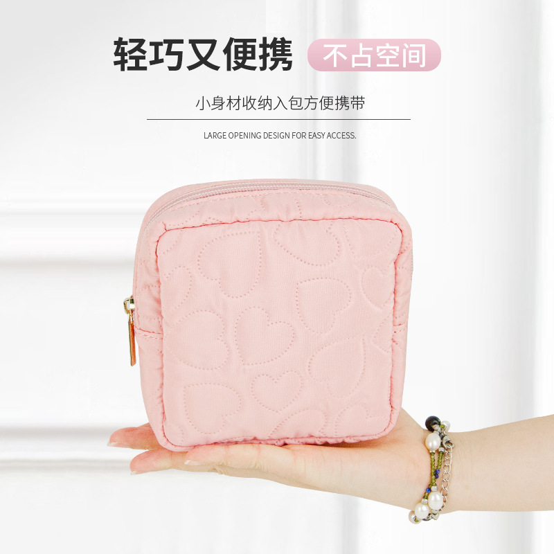 Ultrasonic heart-shaped quilte - Cosmetic Bags review and price